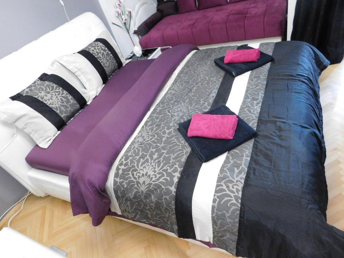 Velvet Lux Apartman Ni Kültér fotó