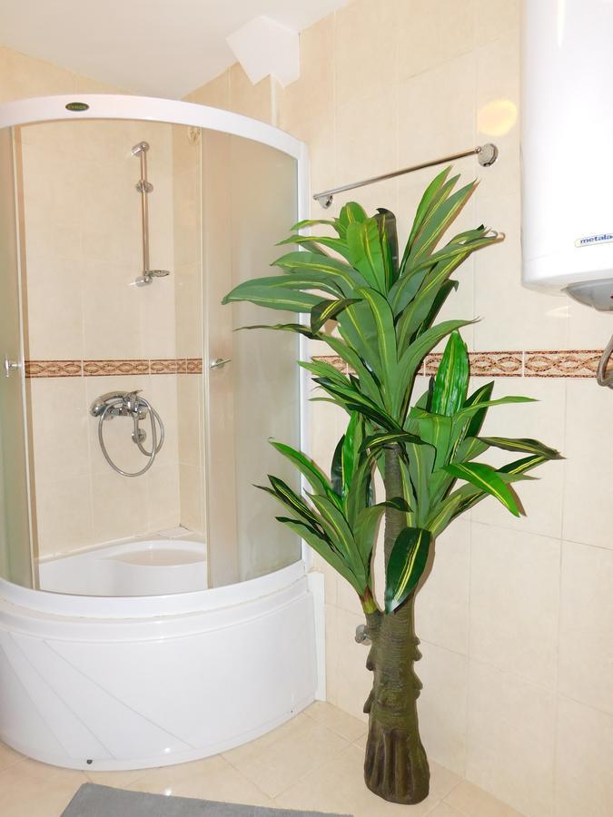 Velvet Lux Apartman Ni Kültér fotó